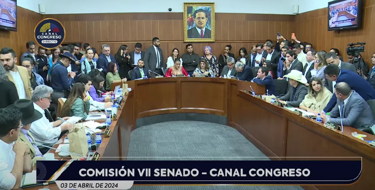 ÚLTIMA HORA: Con 5 votos a favor y 9 en contra, la Reforma a la Salud se hundió