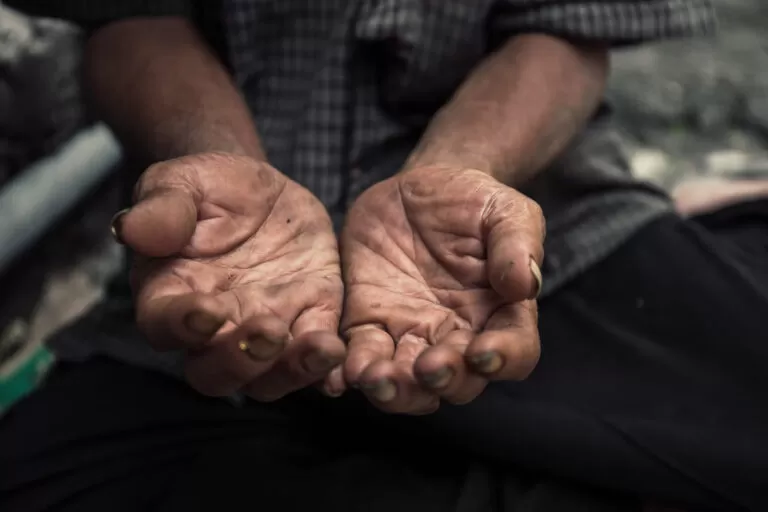 Reforma a la Salud 198 Arriesgar el sistema de salud, comprometería lucha contra la pobreza multidimensional