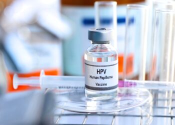 Expertos respaldan propuesta sobre ampliación del rango de vacunación contra el VPH en Bogotá