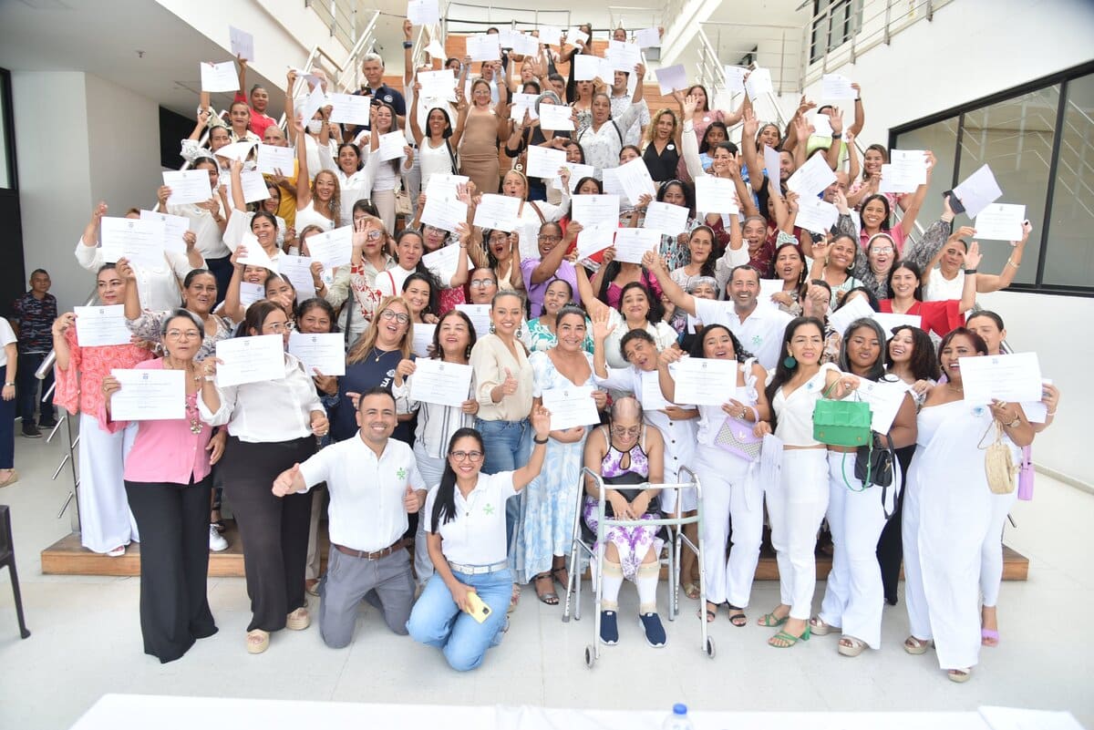 Barranquilla certifica su primer grupo de cuidadores de personas con discapacidad