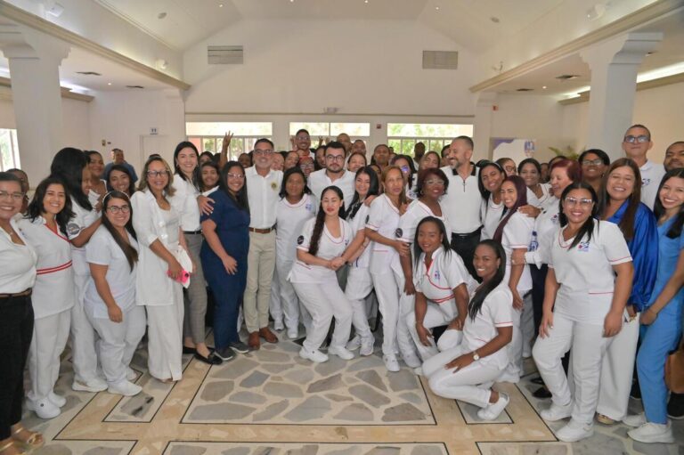 Supersalud impulsa y acompaña formalización laboral en E.S.E. Hospital Local Cartagena de Indias