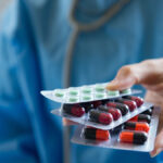 Reajustan precios de medicamentos bajo régimen de control directo - Circular 19 de 2024