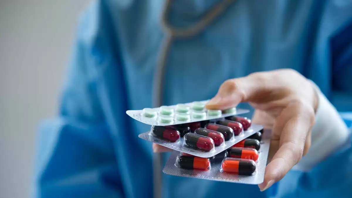 Reajustan precios de medicamentos bajo régimen de control directo - Circular 19 de 2024