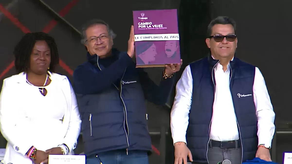 Presidente Petro sancionó la ley de reforma pensional