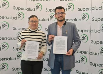 Supersalud y Supersolidaria firman acuerdo para fortalecer control en salud