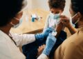Inmunización infantil estancada: 2,7 millones de niños sin vacunas en 2023, según OMS y UNICEF