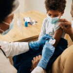 Inmunización infantil estancada: 2,7 millones de niños sin vacunas en 2023, según OMS y UNICEF