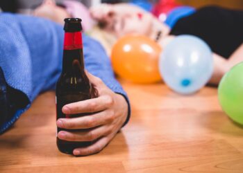 Anteproyecto de ley de prevención de consumo de alcohol en menores de edad avanza a audiencia pública