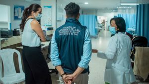 Cali recibe $14.400 millones para deuda de servicios de urgencias a migrantes no regularizado