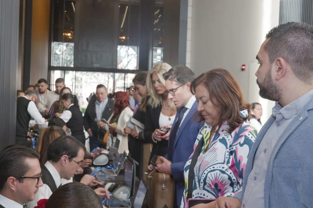Inicia el XIX Congreso Nacional de Salud: expertos ponen en el centro del debate el futuro del sistema de salud colombiano 1 WhatsApp Image 2024 09 05 at 8.09.44 AM
