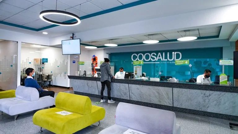 Reforma a la Salud 73 Coosalud responde a Supersalud y rechaza implicaciones en caso de presunta corrupción en EPS
