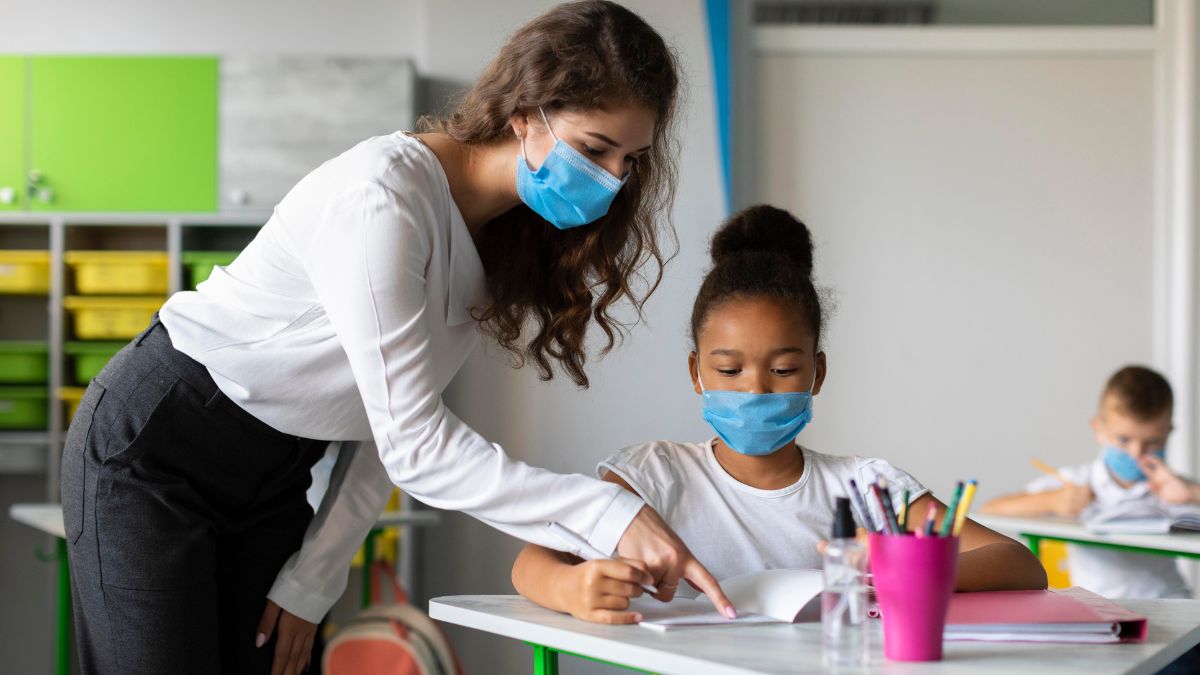Más de 3.000 vacantes docentes serán cubiertas con traslados efectivos antes de enero de 2025 Mineducación