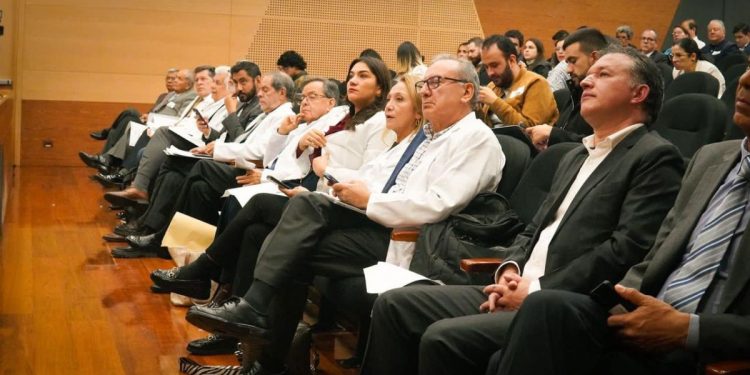 Reforma a la salud en Colombia: amplia participación en la audiencia pública genera expectativas