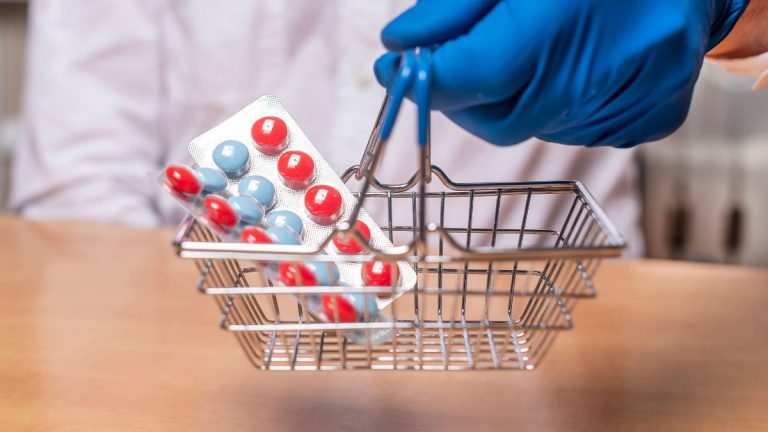 ¿Por qué cambiar el modelo de comercialización de medicamentos