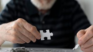 En México, Cofepris autoriza innovador tratamiento para pacientes con Alzheimer