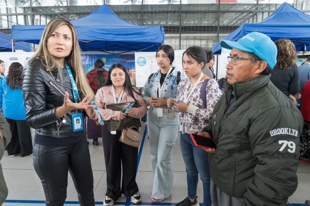 Equipos de gestion territorial en Bogota01