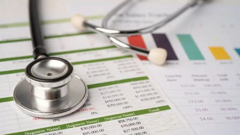 Reforma a la Salud 4 Manual tarifario de Salud 2025 indexado a UVT