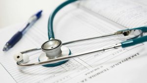 “Insuficiencia de la UPC y deuda en Presupuestos Máximos amenazan  la vida de pacientes con Enfermedades Raras” FECOER 