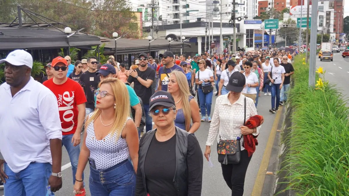 Maestros del Quindío protestan por deficiencias en su sistema de salud