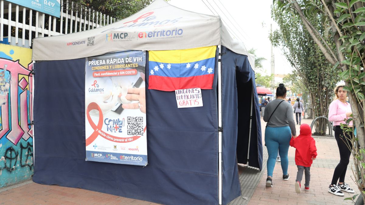 Bogotá refuerza la atención en salud para población venezolana con nuevas jornadas médicas