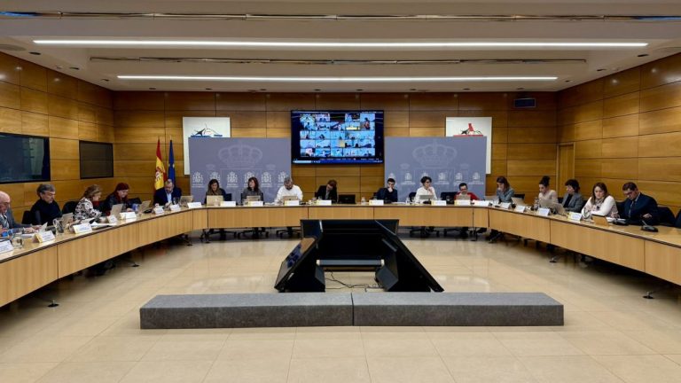 España aprueba el primer acuerdo estatal para mejorar la atención temprana y reducir los tiempos de espera