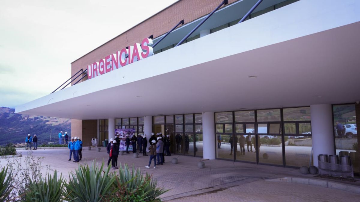 Mesa Resolutiva define plazos para entrega del Hospital de Usme en junio de 2025