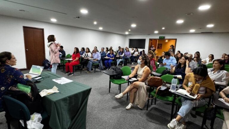 Manizales fortalece su estrategia en salud mental con un plan de acción articulado