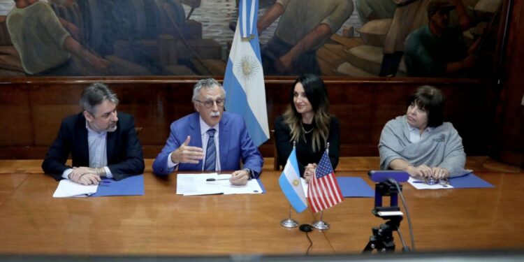 Argentina y Estados Unidos fortalecen cooperación bilateral en salud con foco en acceso a medicamentos