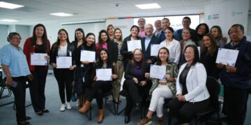 Atención Primaria en Salud 2.244 profesionales certificados gracias a alianza entre Minsalud y universidades