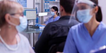 OMS alerta sobre perturbaciones críticas en los sistemas de salud por recortes en la ayuda internacional