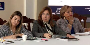 Reforma a la salud: pacientes y defensores exigen ajustes urgentes en audiencias del Congreso
