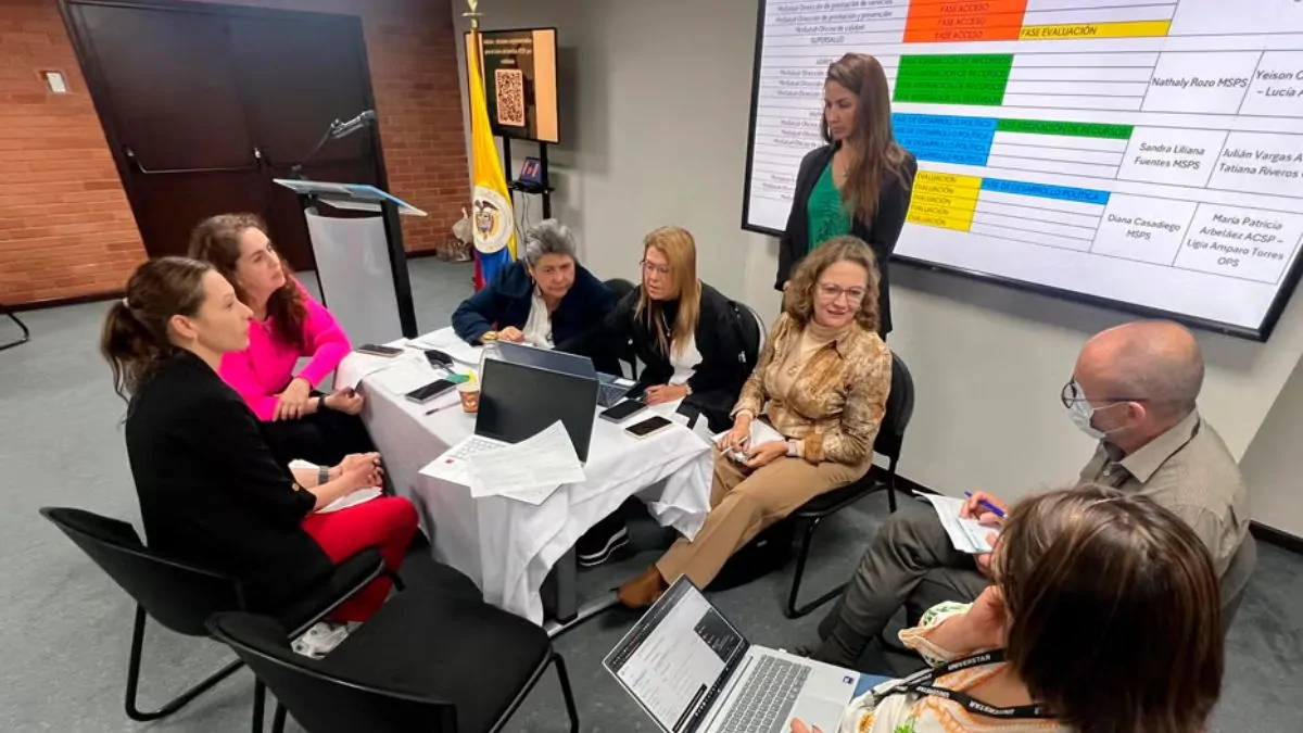 Colombia consolida esfuerzos para fortalecer las Funciones Esenciales de Salud Pública con la OPS