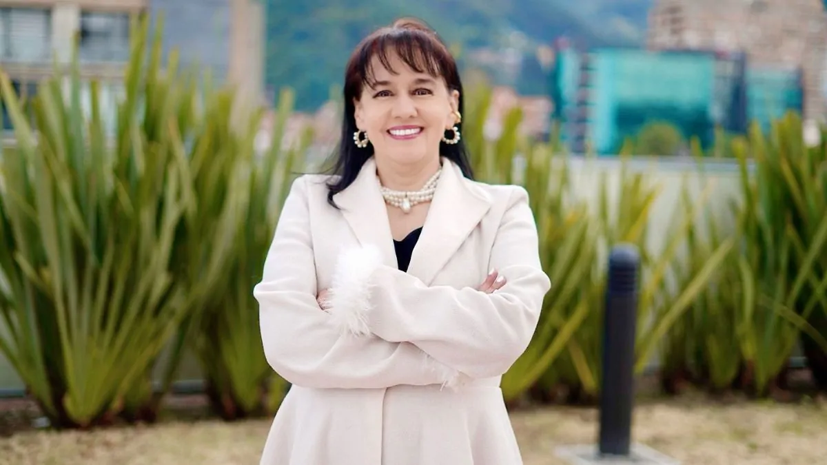 Liderazgo con propósito en salud: Claudia Sterling, una de las 100 mujeres más poderosas de Colombia según Forbes