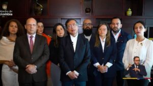 Cotización a protección social de personas que devengan menos de un SMLMV- Decreto 1174 de 2020 10 Presidente Petro presentará nueva consulta popular con pregunta clave sobre el sistema de salud tras derrota en el Senado