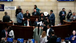 Senado hunde la consulta popular del Gobierno Petro, pero revive el debate de la reforma laboral