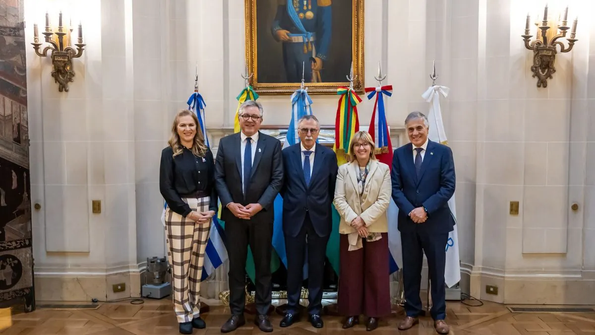 Brasil lidera la integración regional para fortalecer la producción de medicamentos y vacunas en el Mercosur