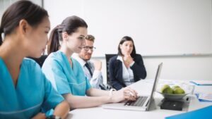 Bogotá solicita al FOMAG claridad en la contratación de la red de atención en salud de los docentes