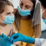Colombia refuerza la vacunación contra el VPH para acelerar la eliminación del cáncer de cuello uterino antes de 2030