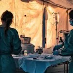 Día Mundial de la Asistencia Humanitaria llamado urgente a proteger a los trabajadores de la salud en contextos de crisis