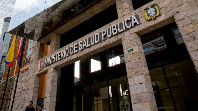 Ecuador crea el Comité Nacional de Salud Pública para enfrentar la corrupción y fortalecer el sistema sanitario