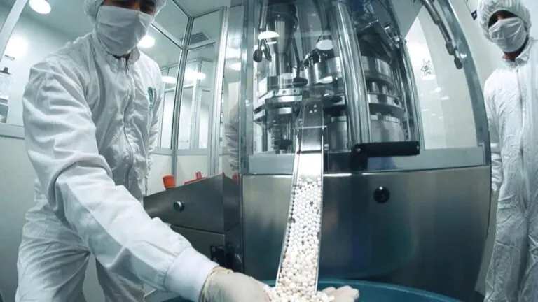 MinCiencias destina $8.000 millones a innovación científica universitaria para salud pública