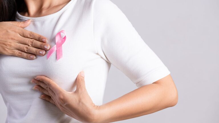 Cáncer de mama en Colombia - Avances en oportunidad terapéutica, pero persisten desafíos en diagnóstico temprano