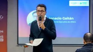 AFIDRO y PROESA presentan tres rutas urgentes para recuperar el acceso, el financiamiento y la regulación del sistema de salud