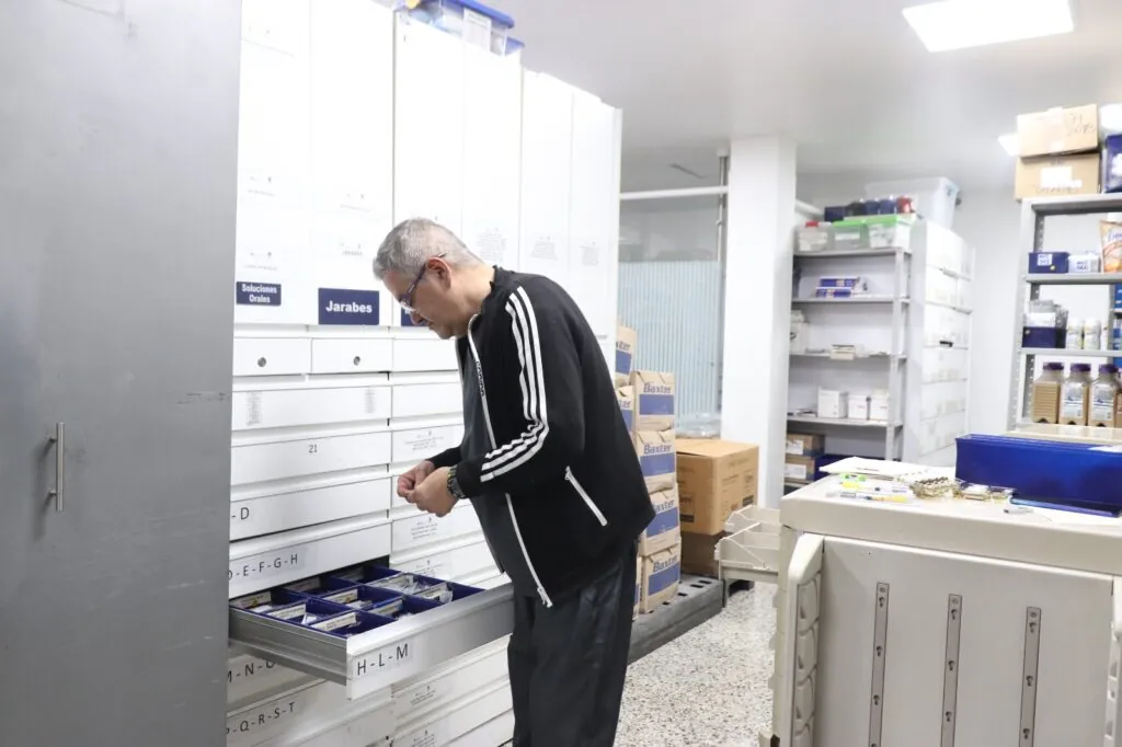 Central de Mezclas de la Subred Sur Occidente obtiene recertificación del Invima en Buenas Prácticas de Elaboración 2 Central de Mezclas de la Subred Sur Occidente obtiene recertificacion del Invima en Buenas Practicas de Elaboracion 02