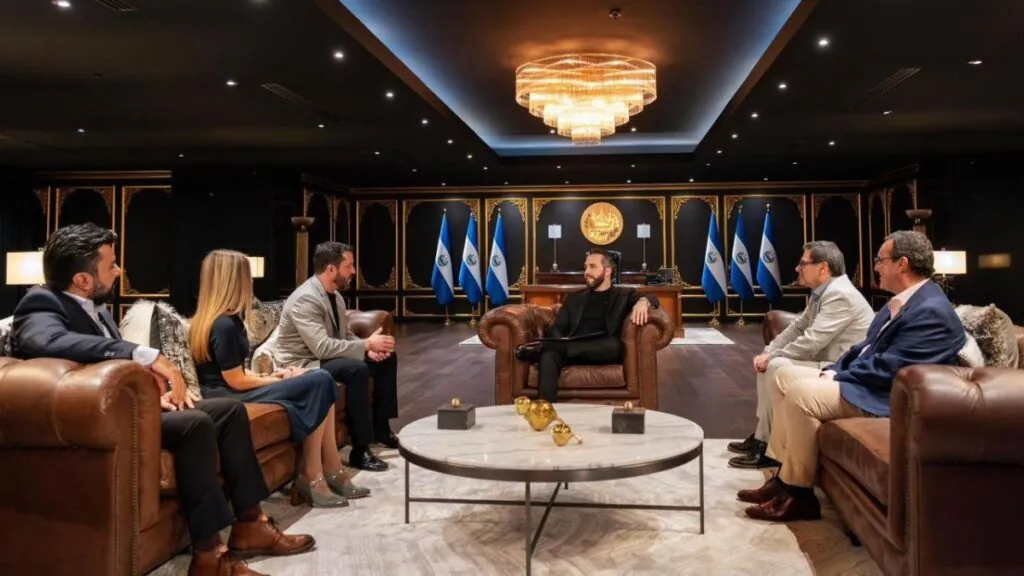 DoctorSV El Salvador lanza su plataforma publica de salud con inteligencia artificial desarrollada junto a Google2