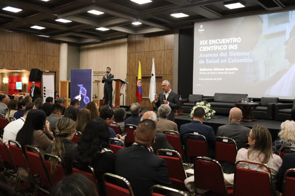 INS y Minsalud avanzan en el plan para producir vacunas y biológicos estratégicos en territorio colombiano 2 INS y Minsalud avanzan en el plan para producir vacunas y biologicos estrategicos en territorio colombiano3