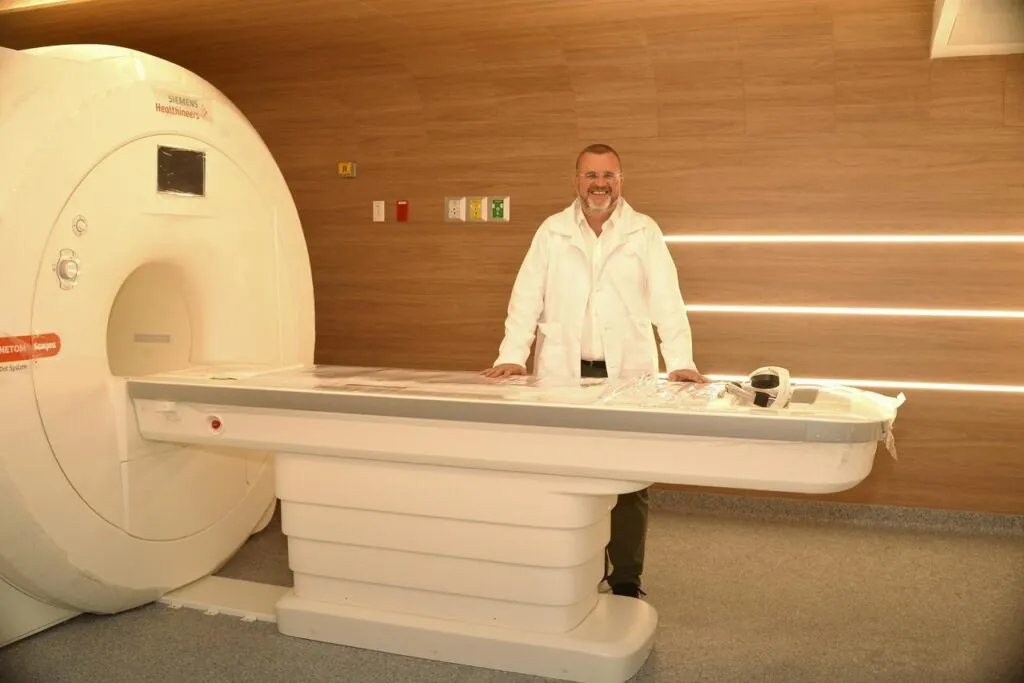 Rionegro fortalece su red hospitalaria con una inversión superior a $10.000 millones en tecnología médica 2 Rionegro fortalece su red hospitalaria con una inversion superior a 10.000 millones en tecnologia medica2