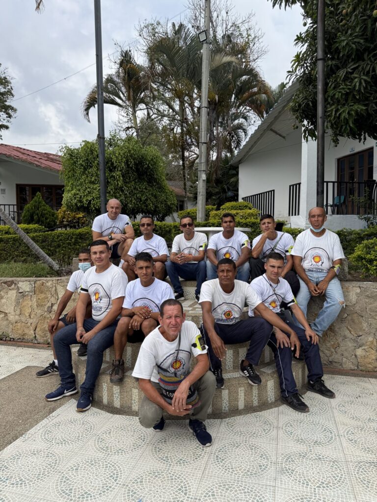 Fundacion La Luz IPS 30 anos de tratamiento prevencion e investigacion en adicciones 01