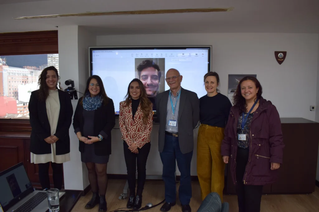 Invima y la Agencia Francesa de Desarrollo suscriben acuerdo para fortalecer la cooperación regulatoria en medicamentos 3 Invima y la Agencia Francesa de Desarrollo suscriben acuerdo para fortalecer la cooperacion regulatoria en medicamentos2