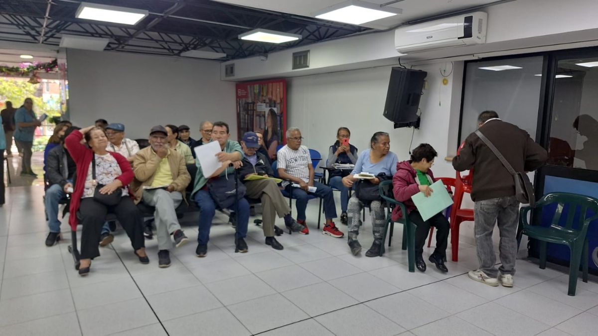 Más de 200 personas resolvieron trámites de salud en jornada liderada por la Defensoría del Pueblo